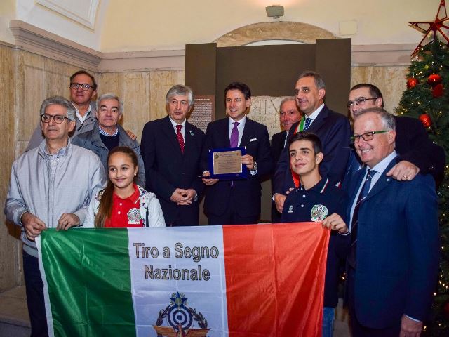 A Candela il Presidente Conte incontra il Tiro a Segno