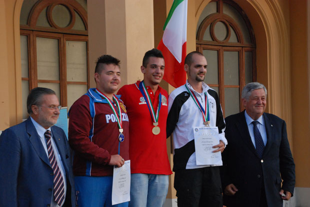 Campionati-Italiani-Giovani-Roma-2013.-Capano-Giuseppe-1°-in-C10-e-2°-in-CL3P-JU-rid