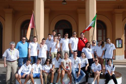 Campionati-Italiani-Giovani-Roma-2013.-Il-gruppo-dei-partecipanti.-(Atleti---Tecnici---Accompagnatori)-rid
